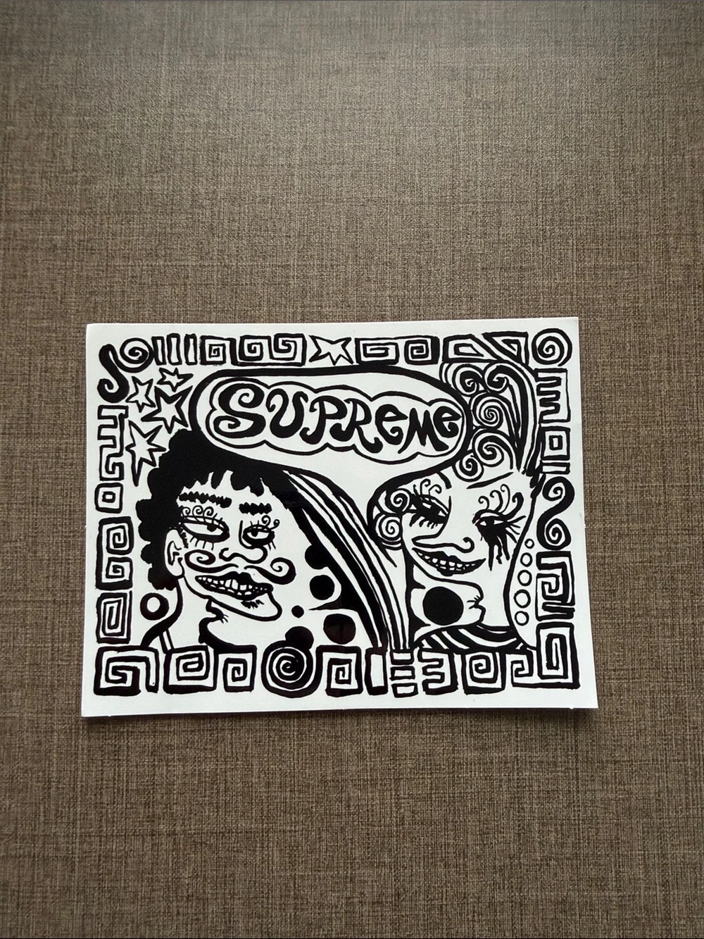 Supreme Sticker - Picture 1 of 2